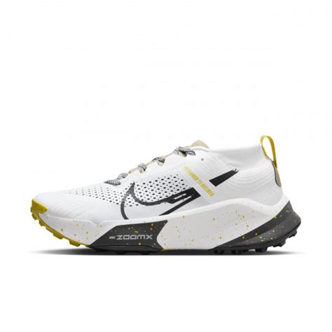 White Nike Zegama Trail Running Shoes (4)